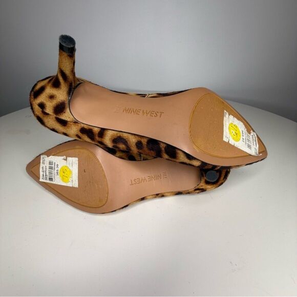 Nine West Margot Leopard Print Haircalf Kitten Heel Pumps 7.5 NWT - Picture 5 of 12